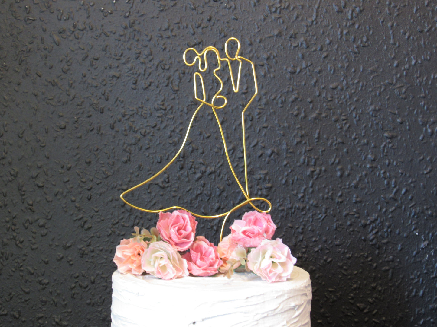 Couple figure wedding cake topper wire, silhouette wire couple bride and groom